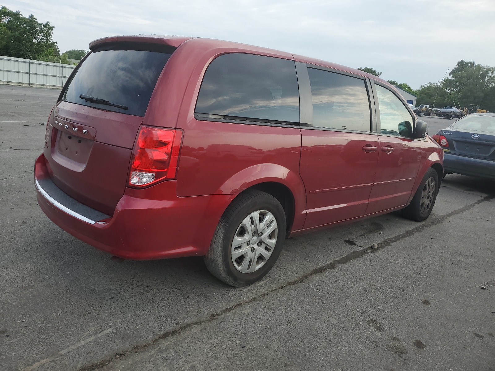 2C4RDGBG7ER130353 2014 Dodge Grand Caravan Se