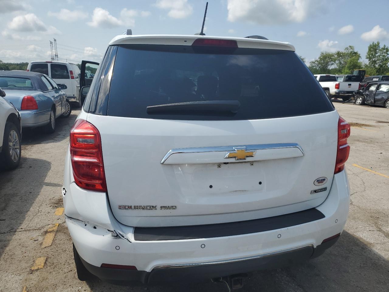 VIN 2GNFLGEK3H6210025 2017 CHEVROLET EQUINOX no.6