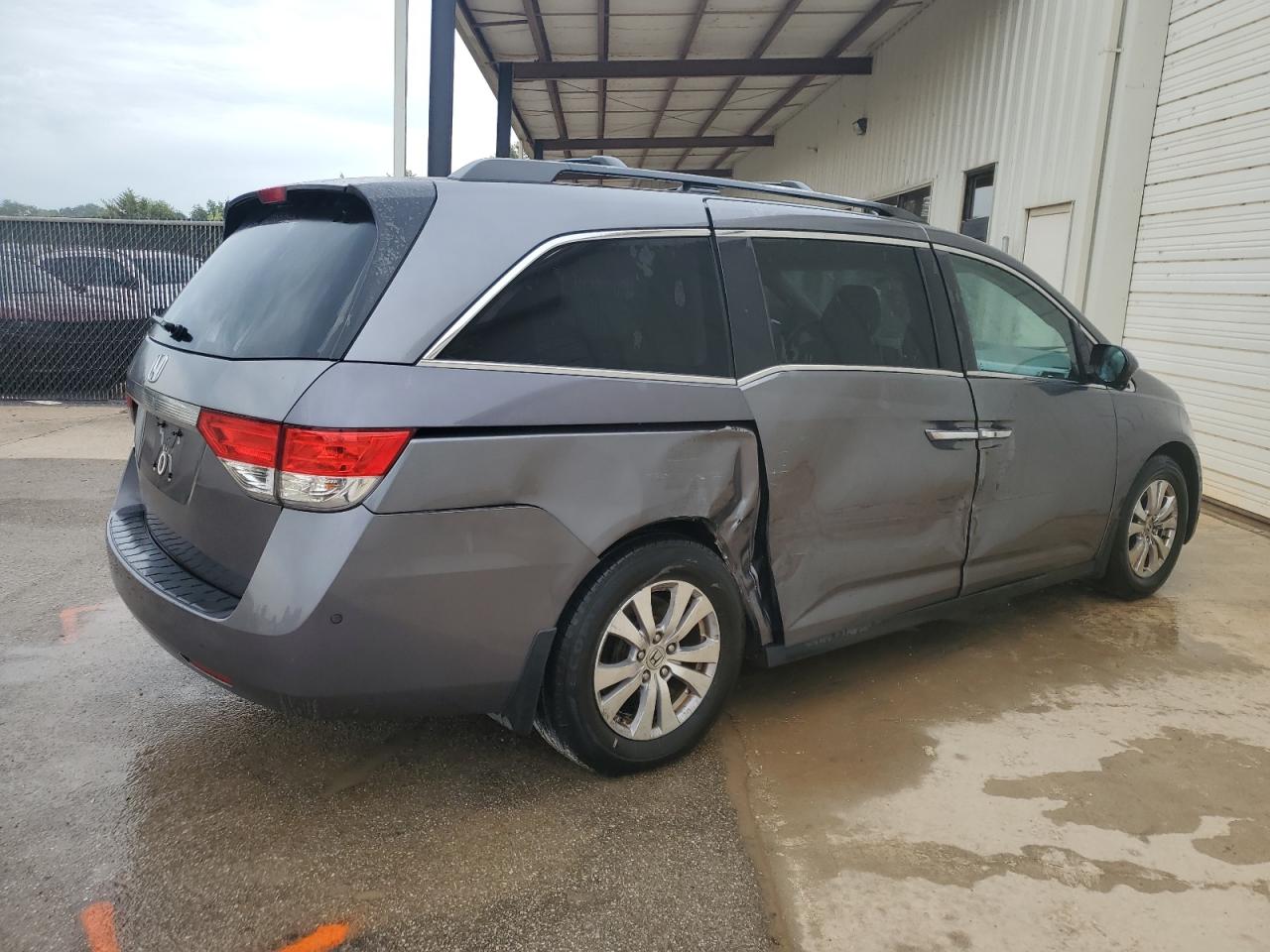 2014 Honda Odyssey - Image 3