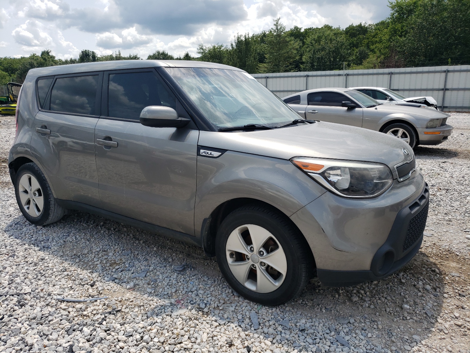 2016 Kia Soul vin: KNDJN2A27G7245266