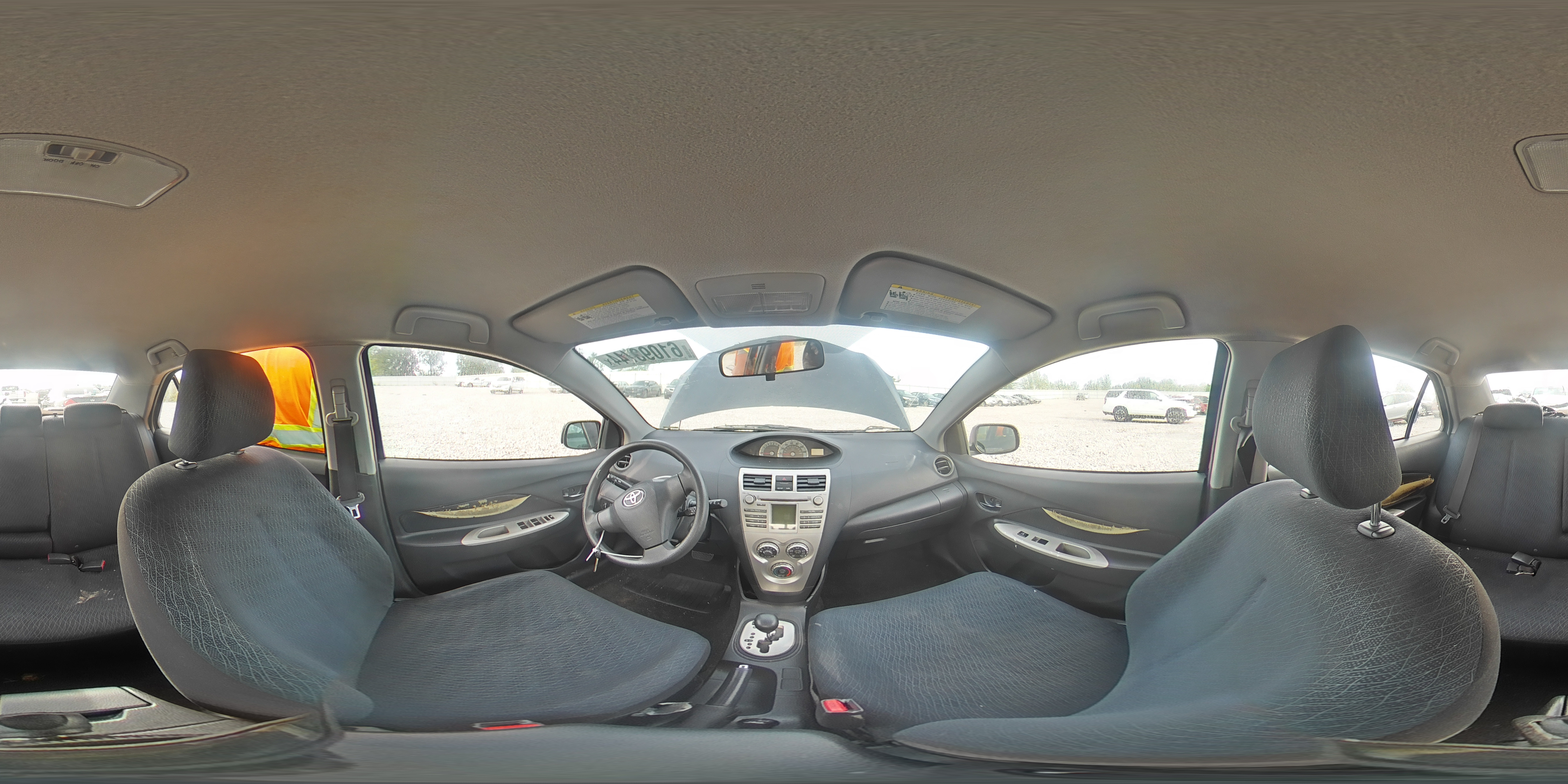 2008 Toyota Yaris VIN: JTDBT923384006147 Lot: 61093744