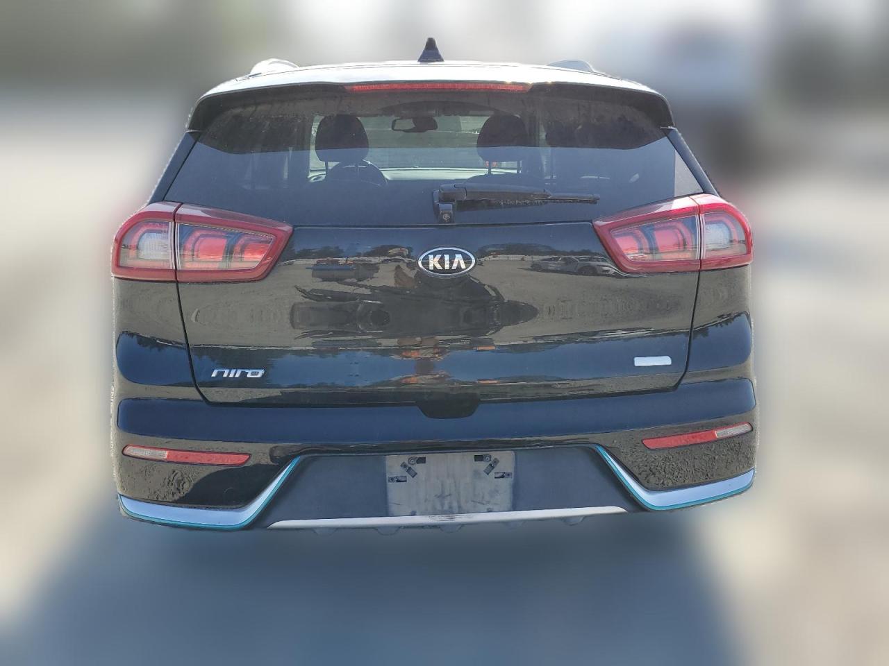 2019 Kia Niro Ex VIN: KNDCD3LD5K5260935 Lot: 63070514