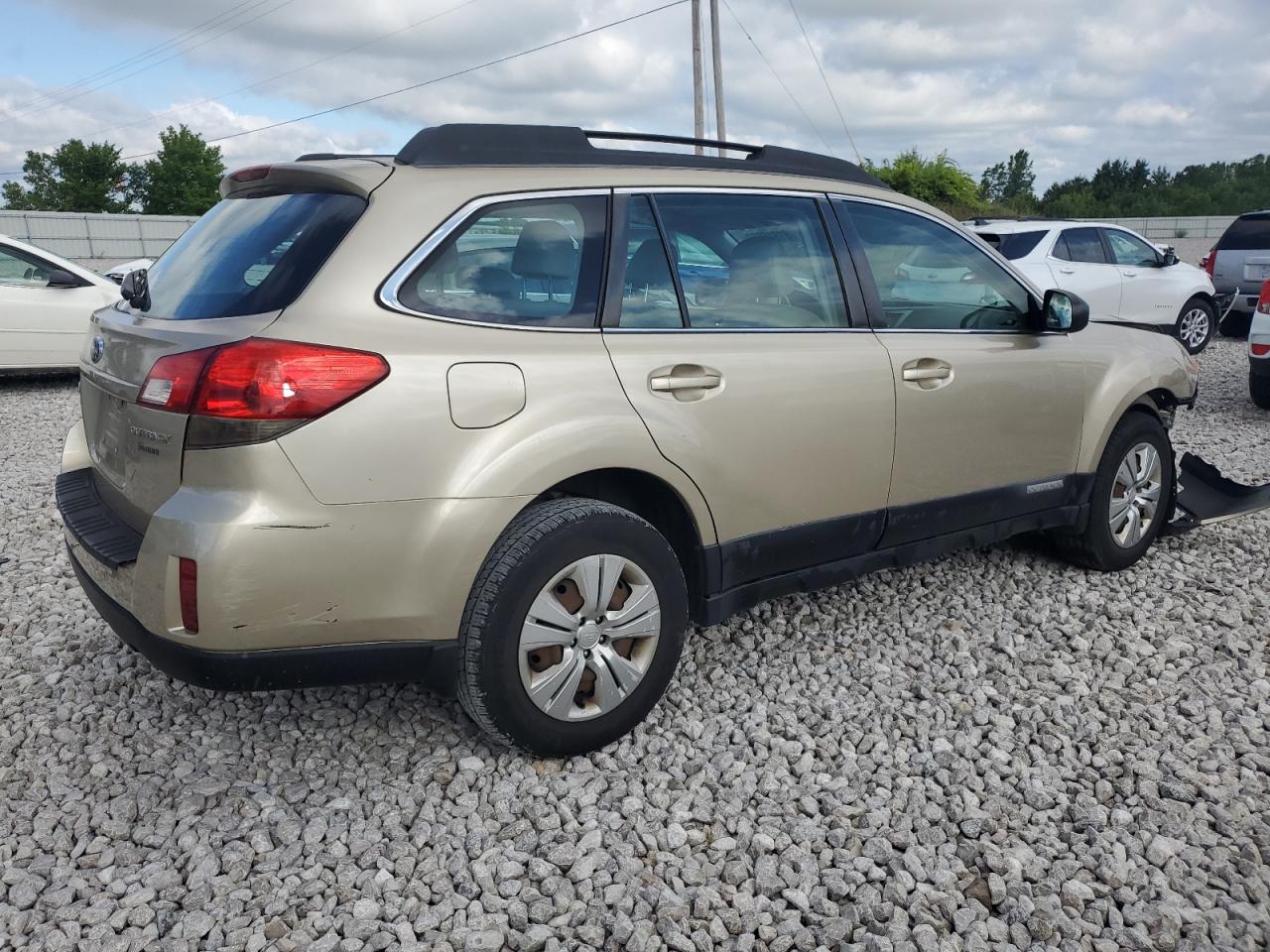 2010 Subaru Outback 2.5I VIN: 4S4BRCAC9A3352613 Lot: 61815554