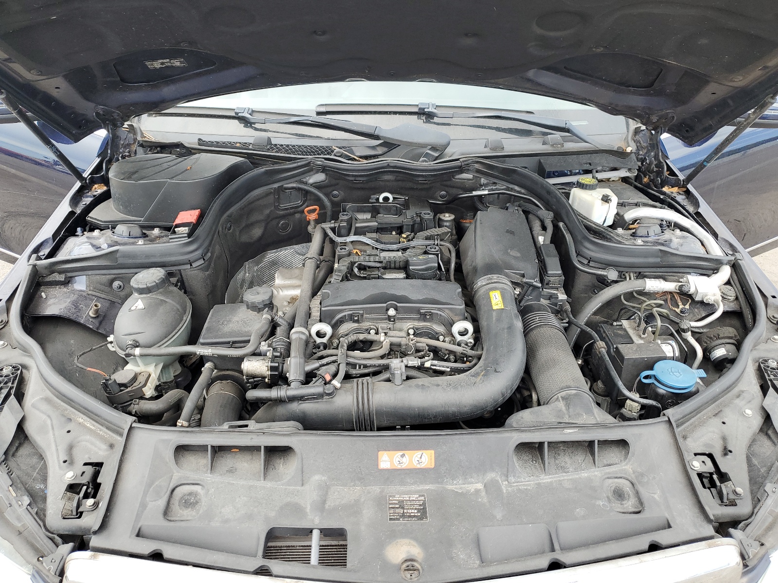 WDDGF4HB9CR230698 2012 Mercedes-Benz C 250