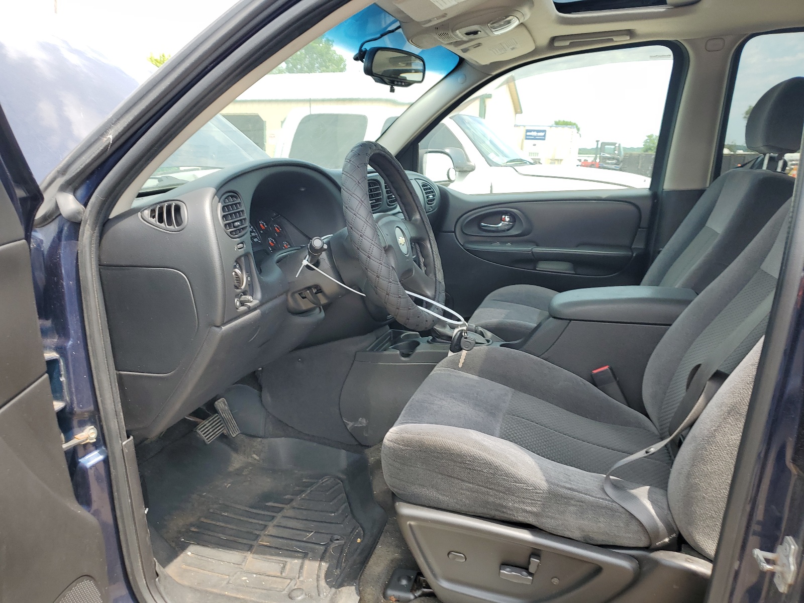 1GNDT13S282102662 2008 Chevrolet Trailblazer Ls