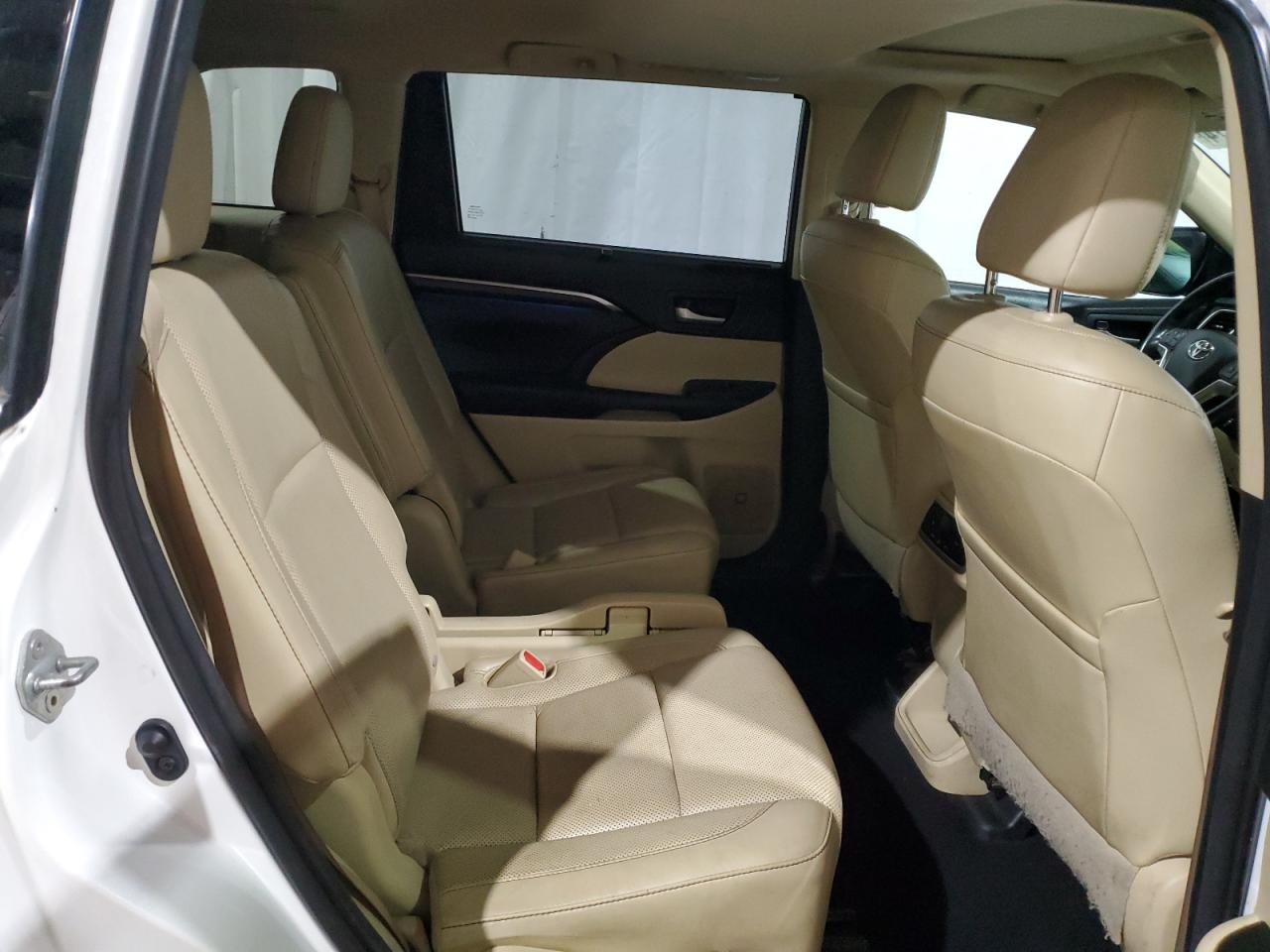 2015 Toyota Highlander Limited VIN: 5TDDKRFH2FS176597 Lot: 62075774