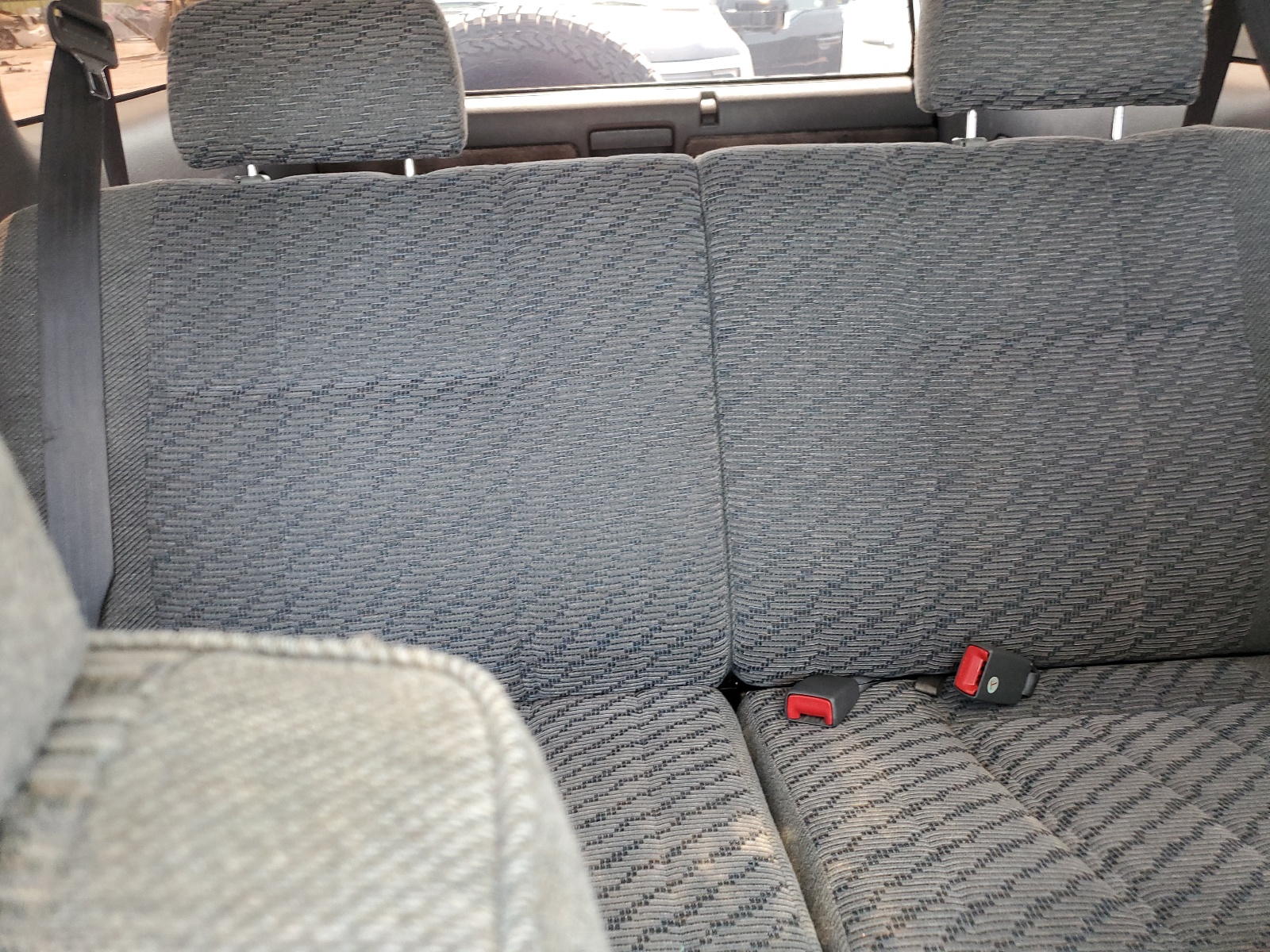 KZN1309067346 1995 Toyota Hilux