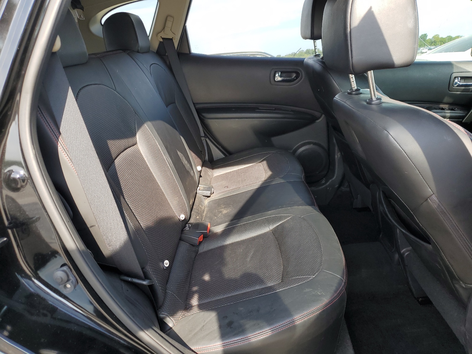 JN8AS5MT0CW277088 2012 Nissan Rogue S