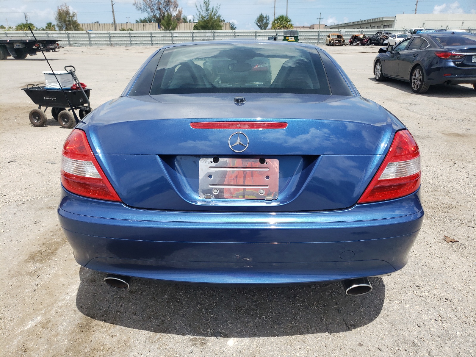 WDBWK56F05F074230 2005 Mercedes-Benz Slk 350