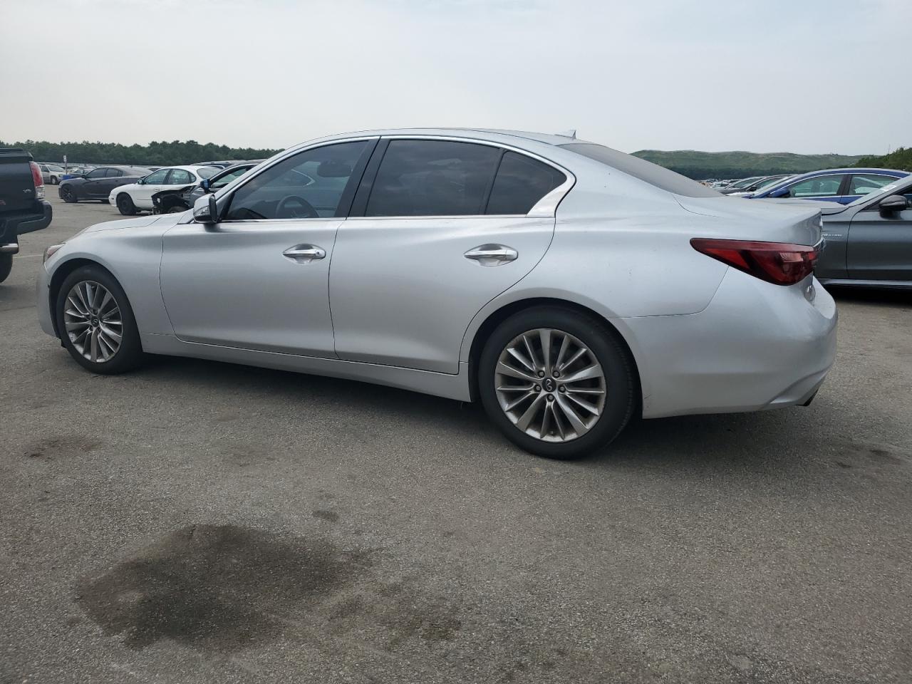 JN1EV7AR5LM252579 Infiniti Q50 PURE 2