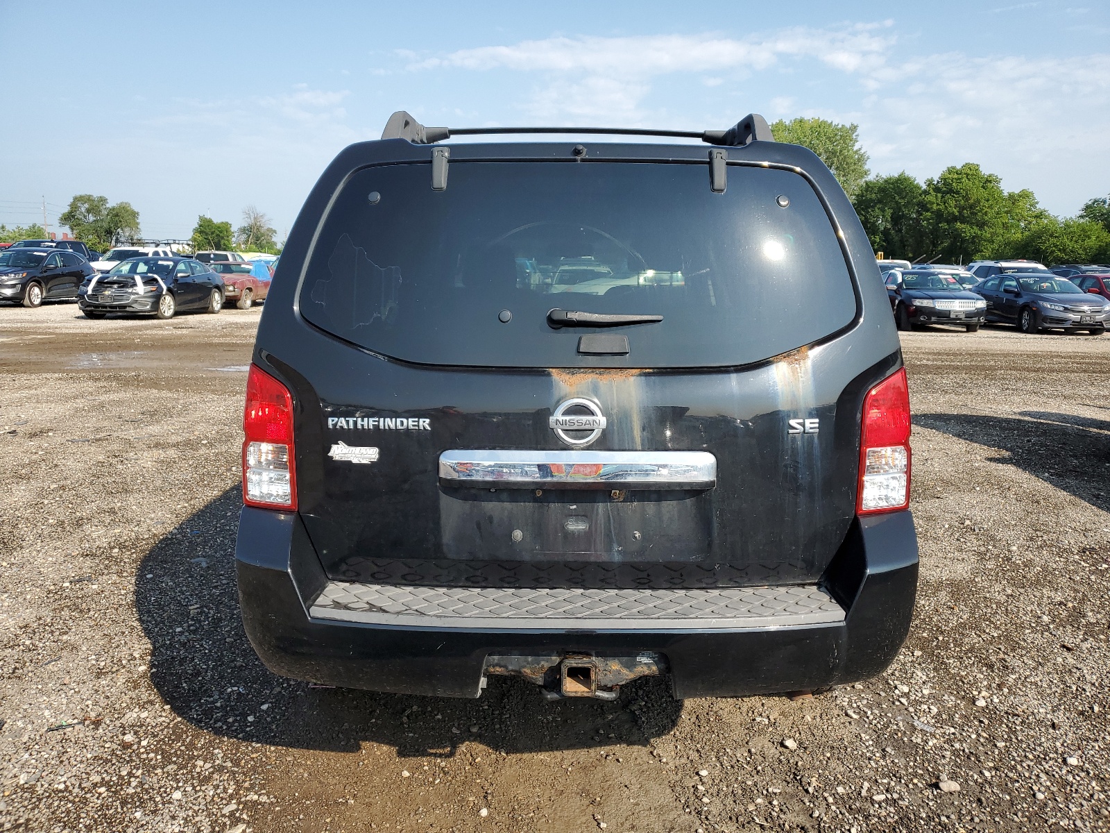 5N1BR18B28C629999 2008 Nissan Pathfinder Le