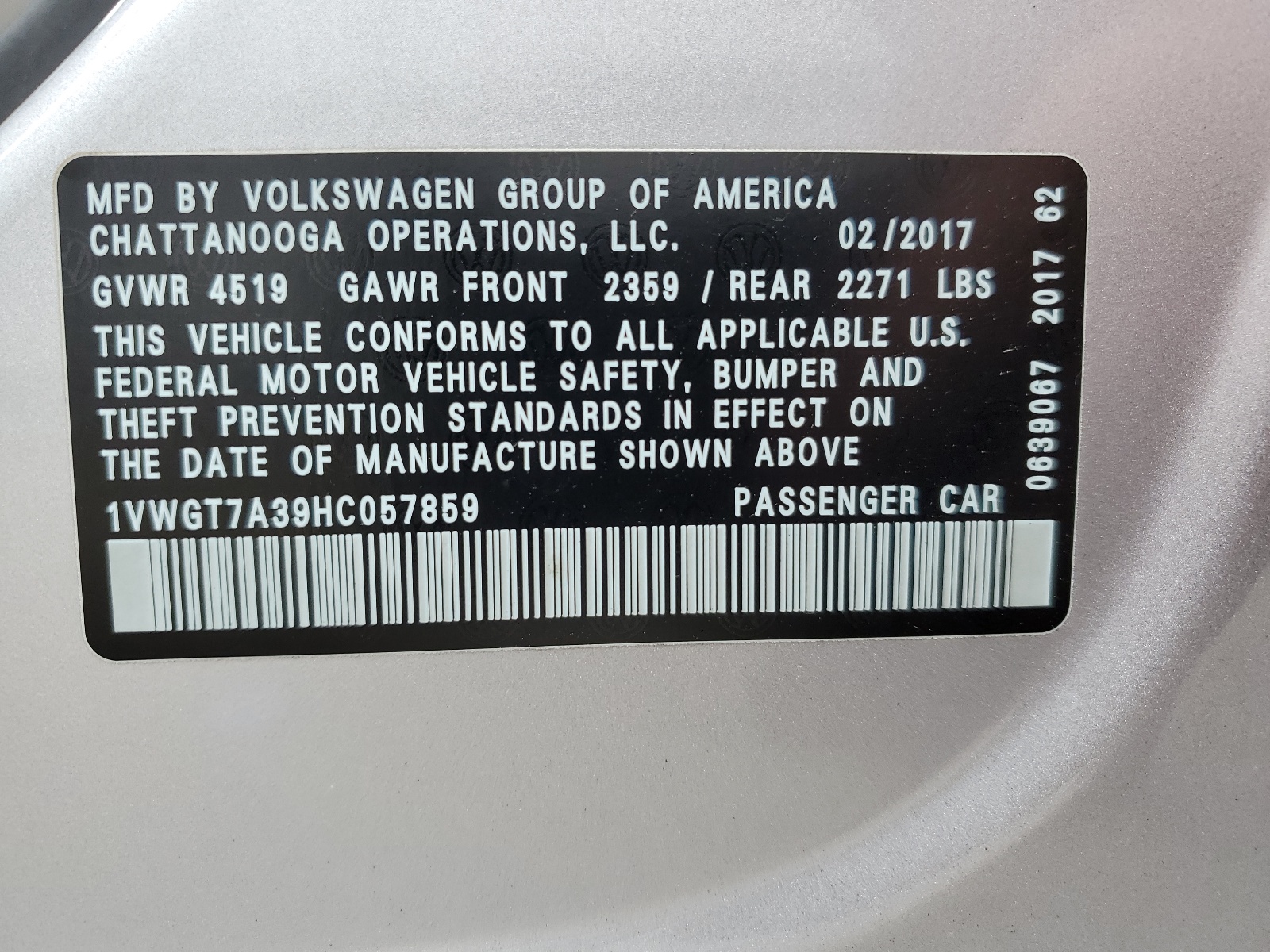 1VWGT7A39HC057859 2017 Volkswagen Passat Se