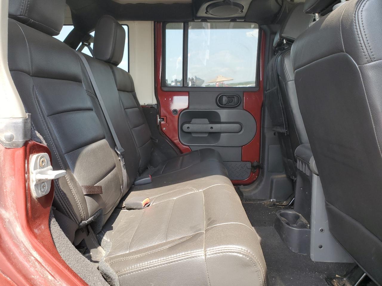 2008 Jeep Wrangler Unlimited Sahara VIN: 1J4GA59158L525709 Lot: 64086104