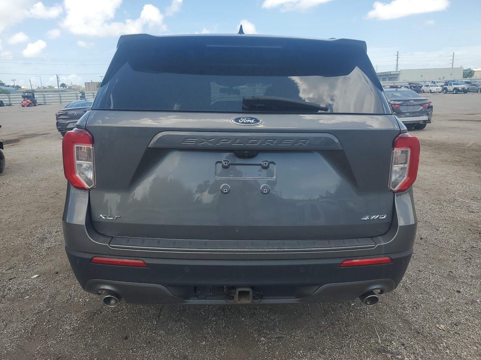 2021 Ford Explorer Xlt vin: 1FMSK8DH1MGA21367