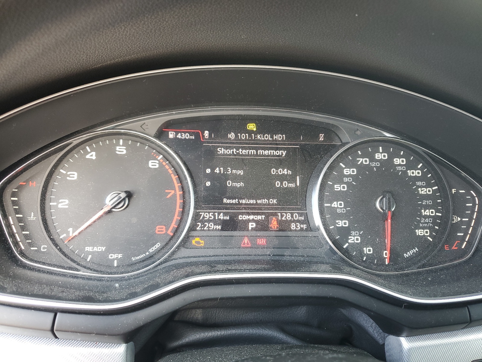 WAULMAF46JA046619 2018 Audi A4 Premium Plus