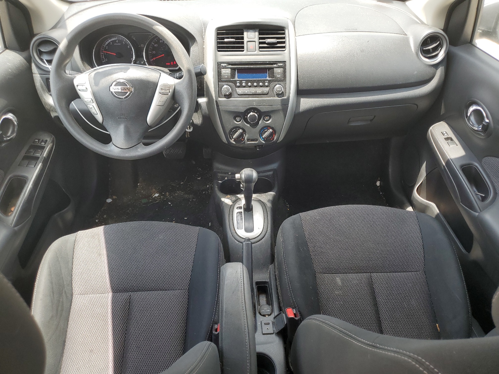 2016 Nissan Versa S vin: 3N1CN7AP8GL873885