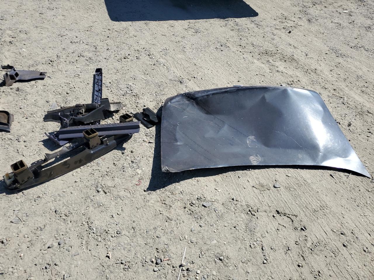 2000 Ford Crown Victoria Police Interceptor VIN: 2FAFP71W2YX194907 Lot: 61852294