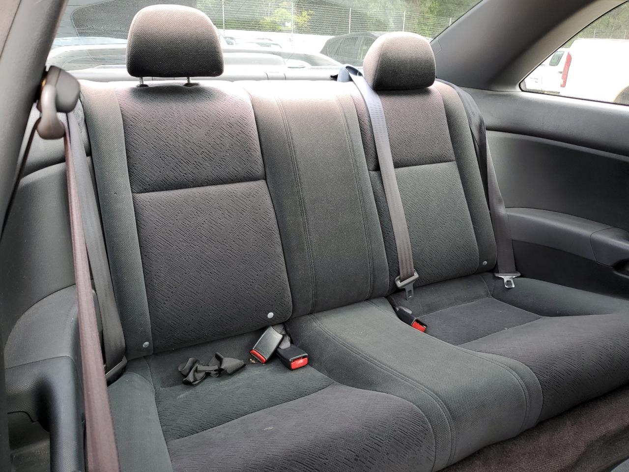 2004 Honda Civic Ex VIN: 1HGEM229X4L055157 Lot: 64558414