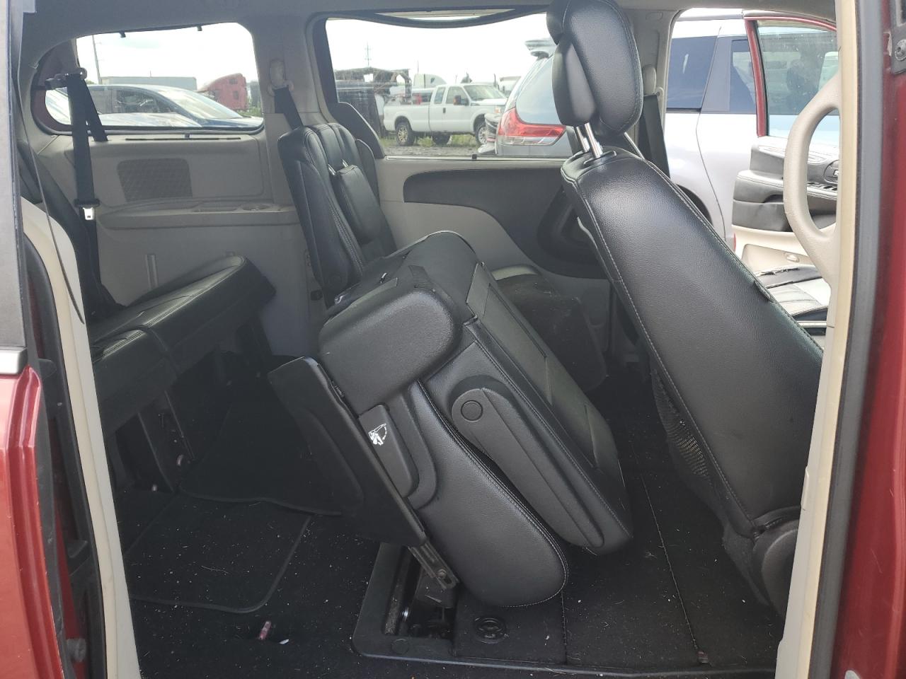 2012 Chrysler Town & Country Touring L VIN: 2C4RC1CG1CR125273 Lot: 63620284