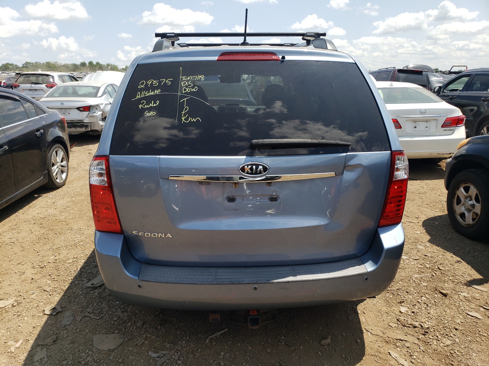 KNDMG4C39A6335699 2010 Kia Sedona Lx