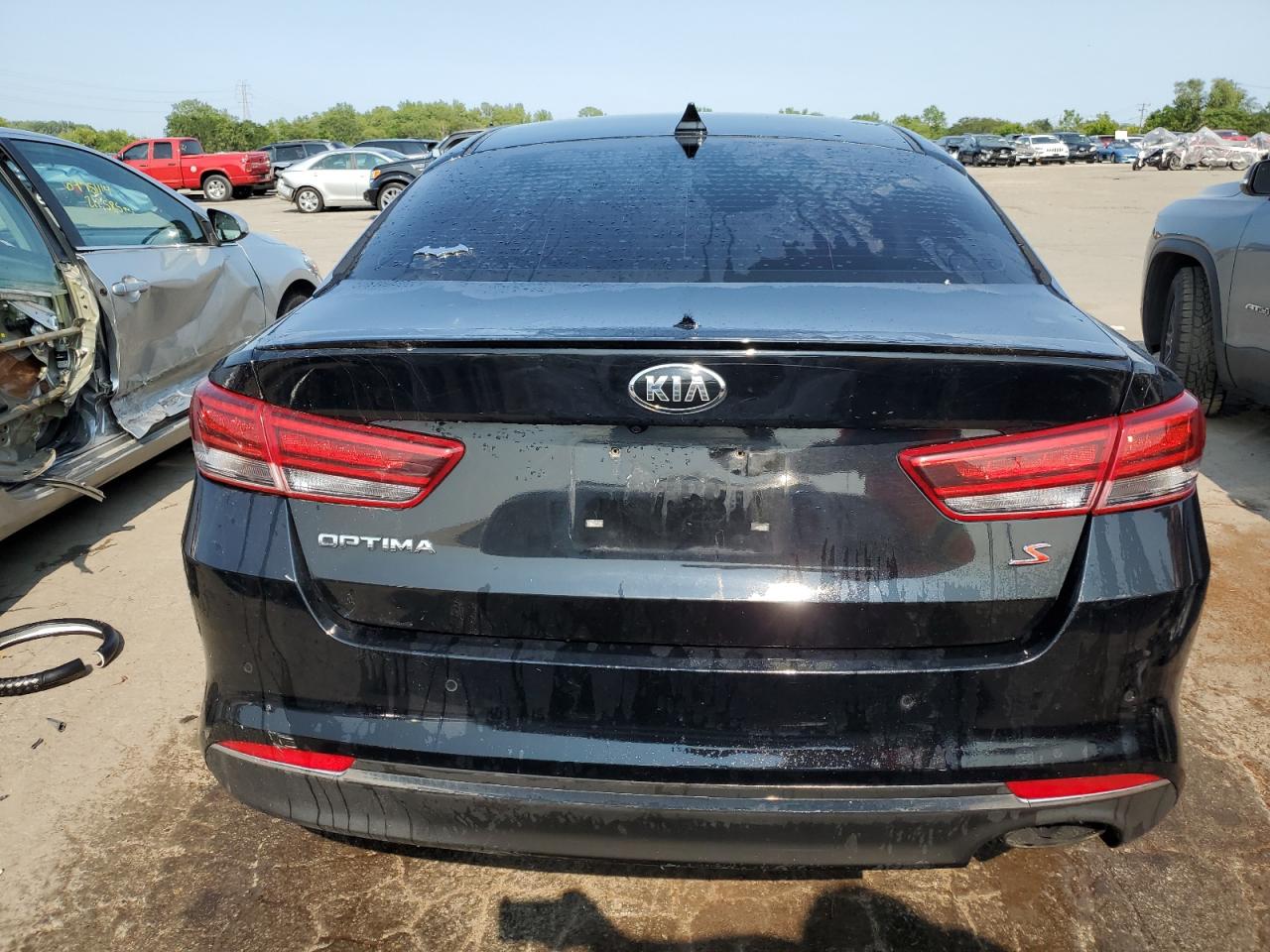 5XXGT4L30JG216496 2018 Kia Optima Lx