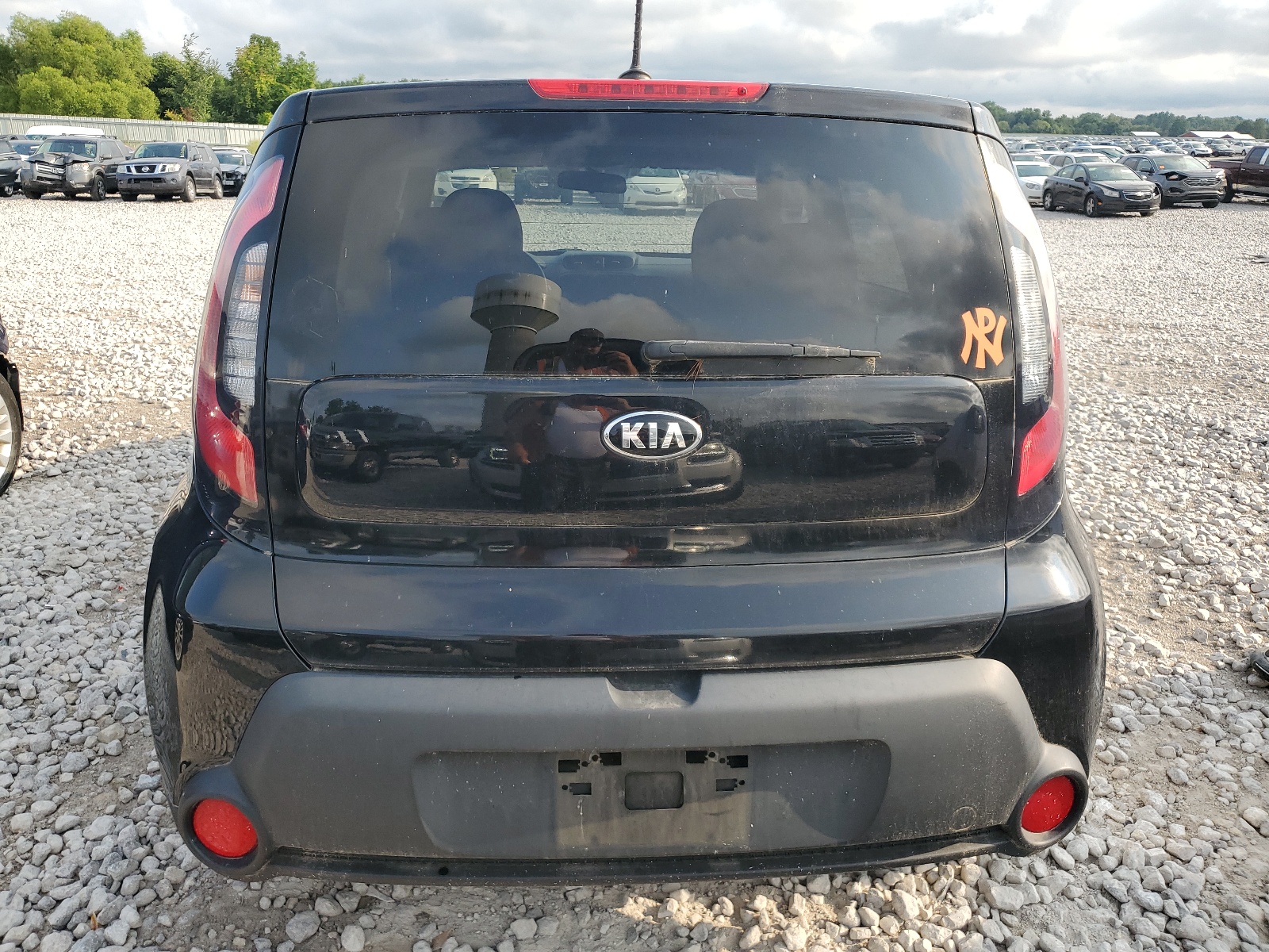 2016 Kia Soul vin: KNDJN2A2XG7341828