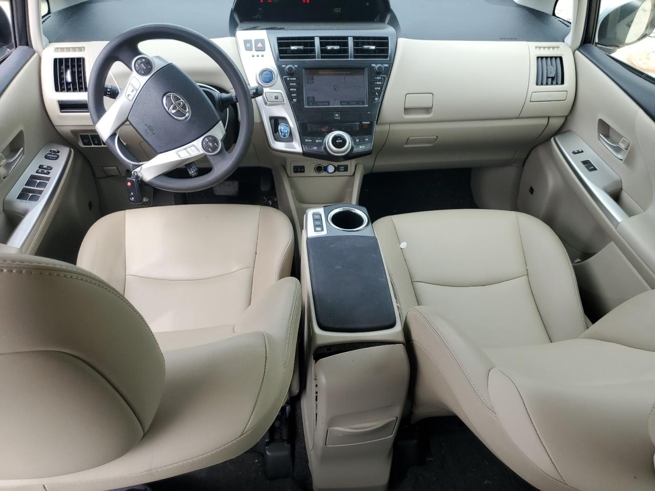 2012 Toyota Prius - Image 8