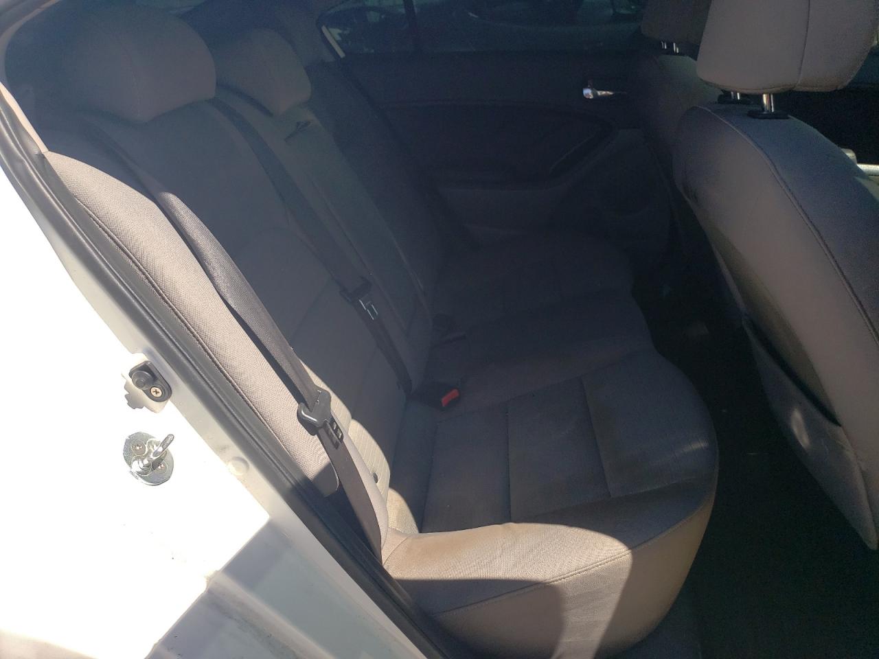 2016 Kia Forte Lx VIN: KNAFX4A6XG5594932 Lot: 63173254