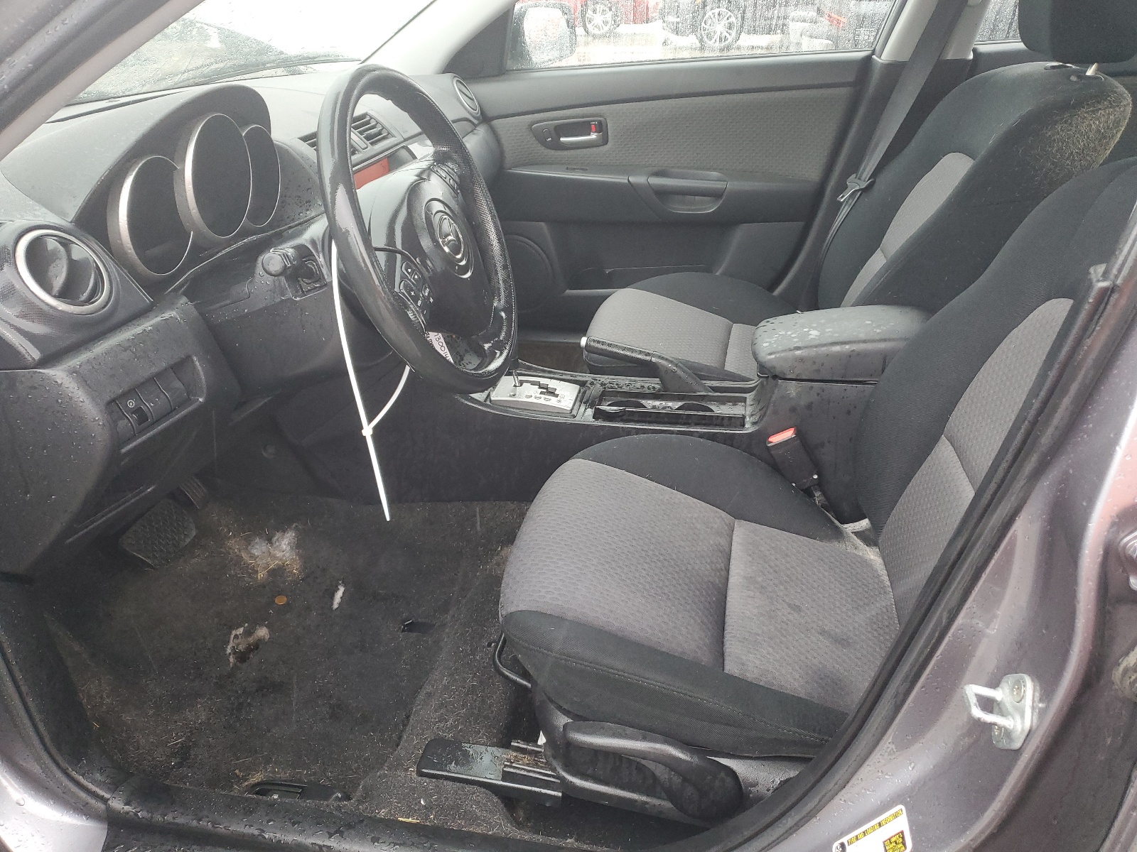 JM1BK12F161469370 2006 Mazda 3 I