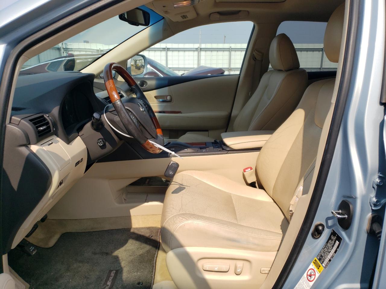 2011 Lexus Rx 450 VIN: JTJBC1BA0B2420261 Lot: 63746994