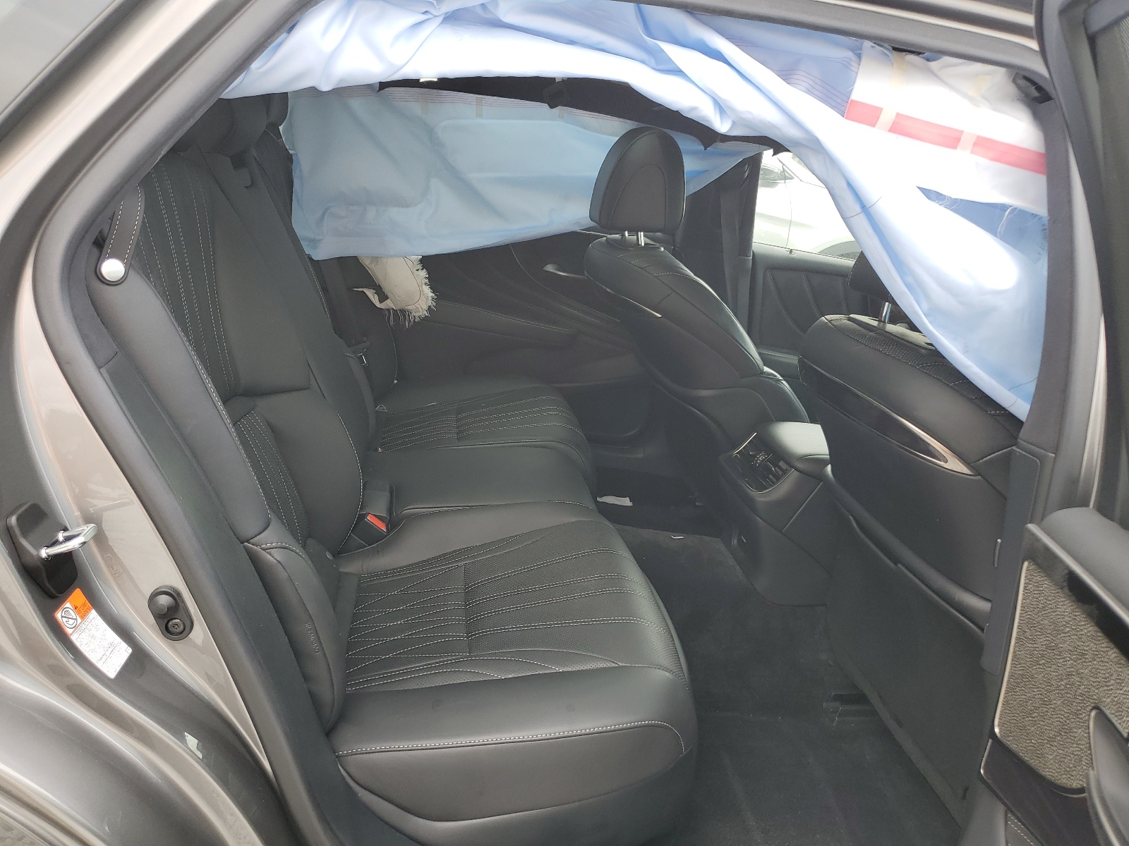 JTHC5LFF0K5006848 2019 Lexus Ls 500