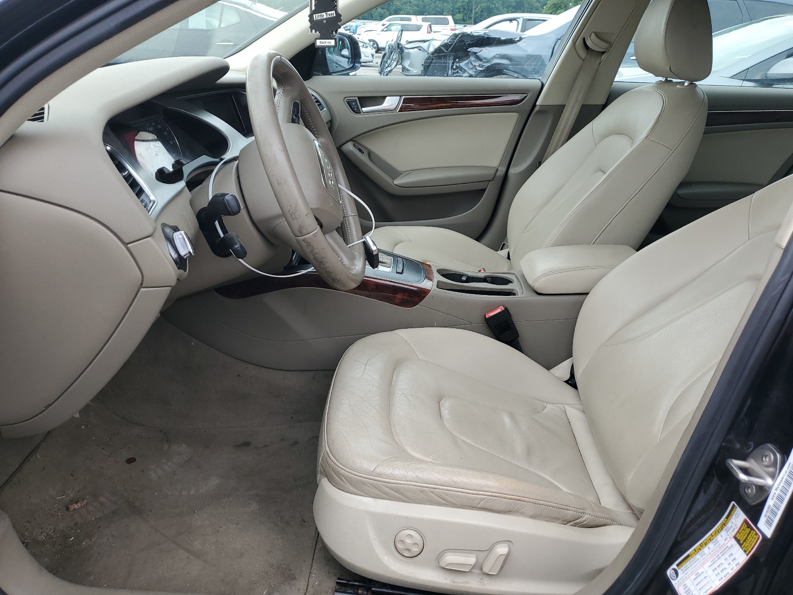 WAUBFAFL9CN011324 2012 Audi A4 Premium