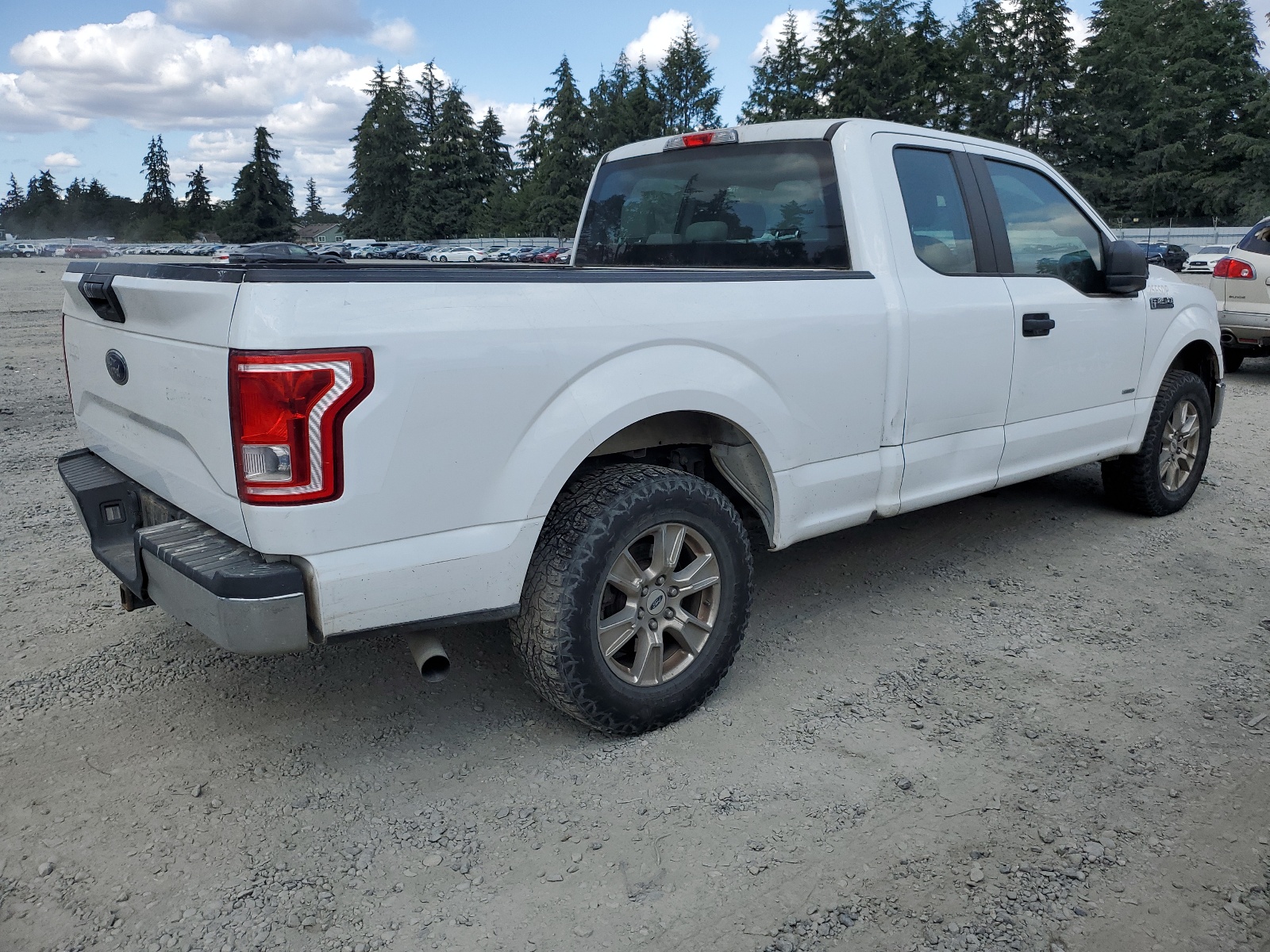 2017 Ford F150 Super Cab vin: 1FTEX1EP6HFB41743