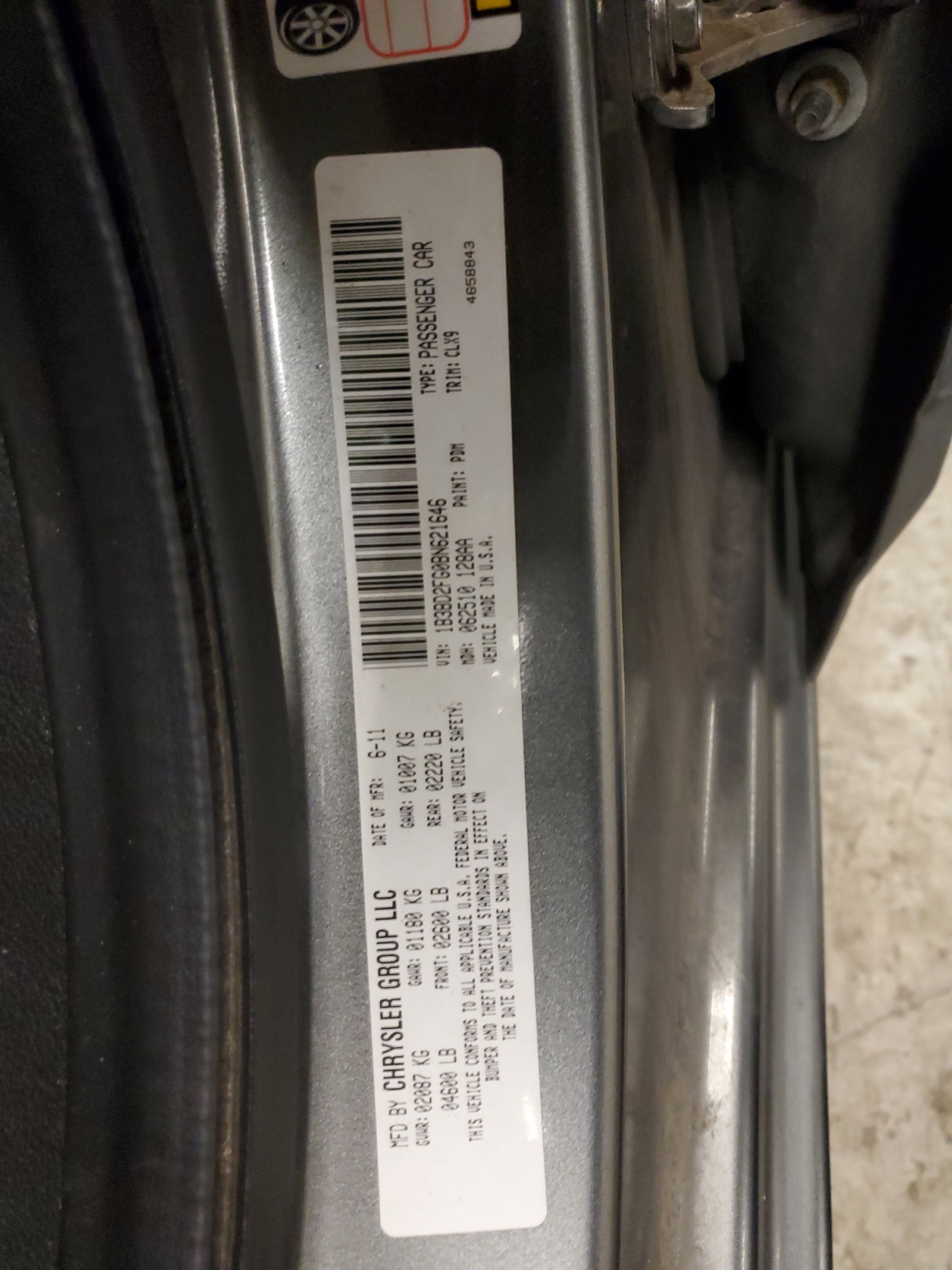 1B3BD2FG0BN621646 2011 Dodge Avenger Lux