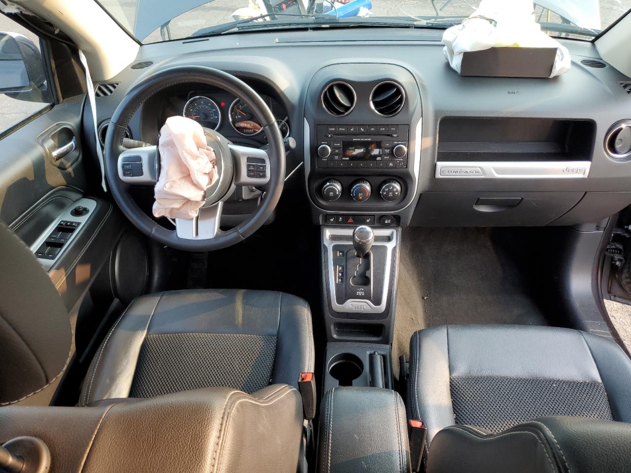 2016 Jeep Compass Latitude VIN: 1C4NJDEB1GD724299 Lot: 64258424