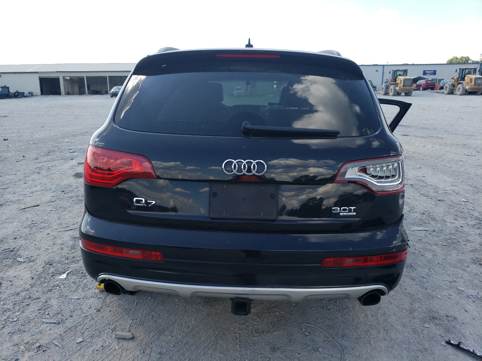 WA1LGAFE2FD027343 2015 Audi Q7 Premium Plus