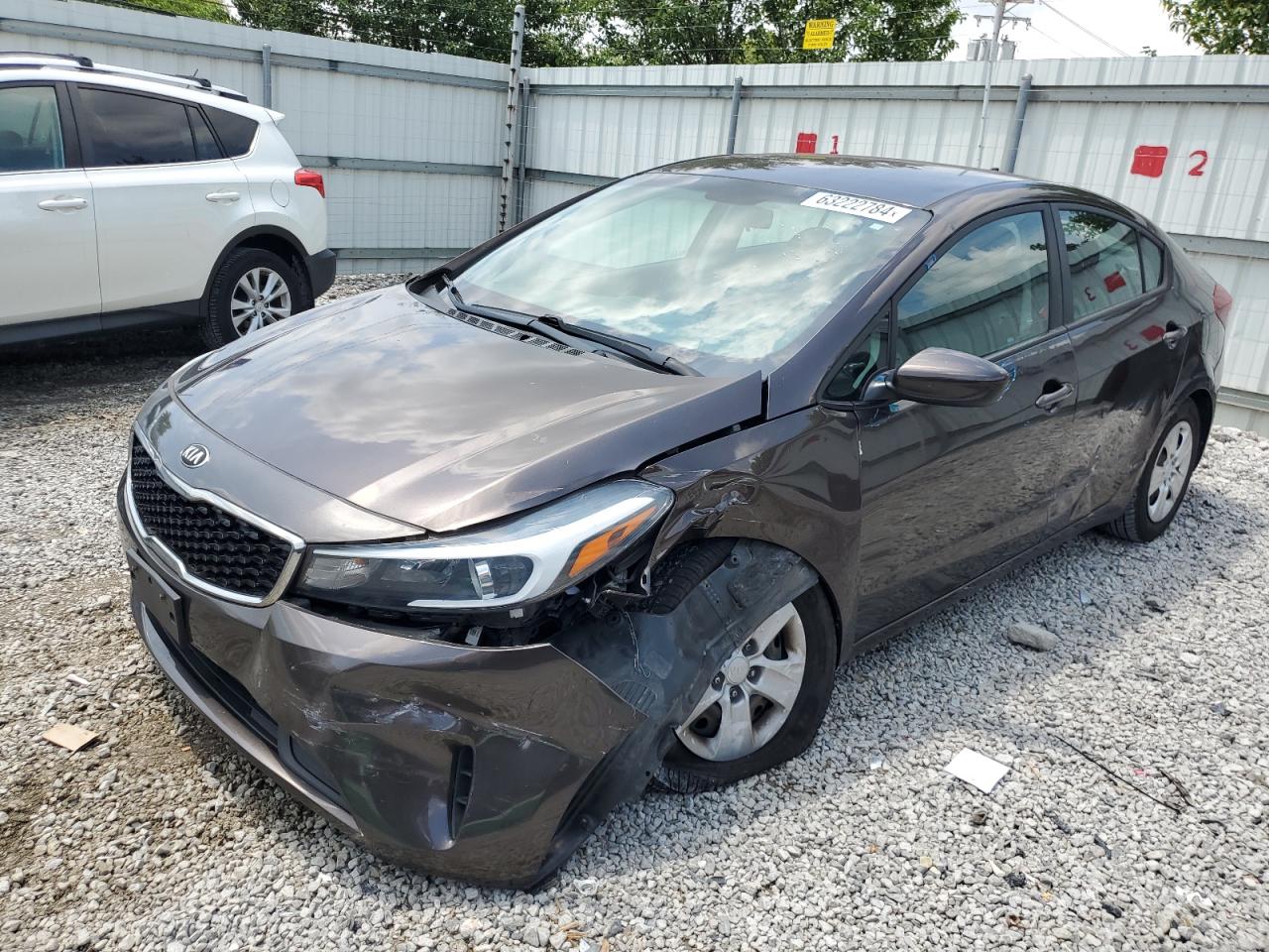 3KPFK4A77JE177662 2018 Kia Forte Lx