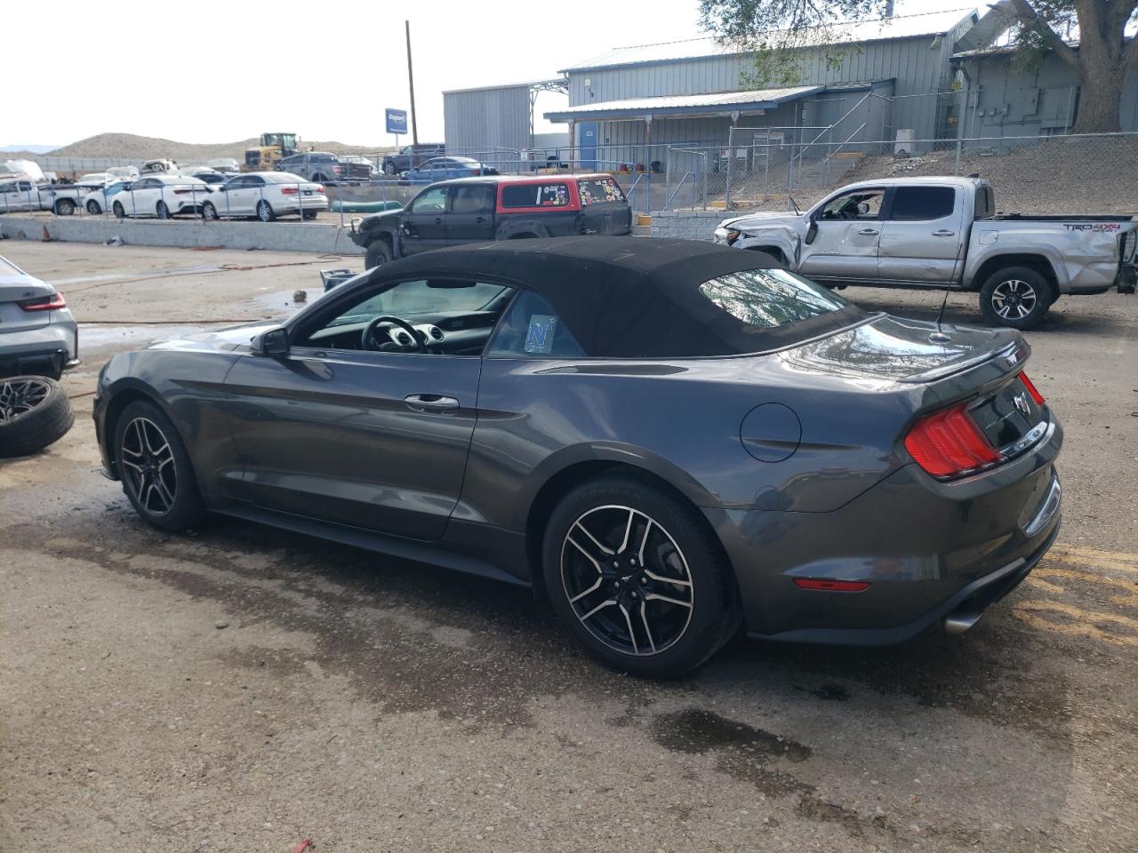 2018 Ford Mustang VIN: 1FATP8UH7J5177436 Lot: 62960024