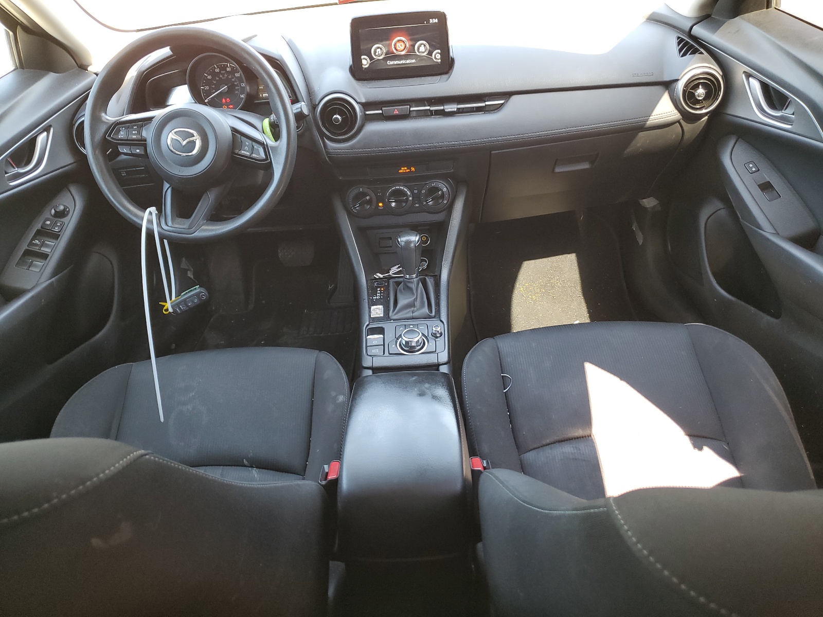 JM1DKFB74K1400827 2019 Mazda Cx-3 Sport