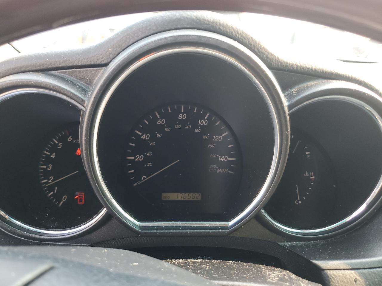 2005 Lexus Rx 330 VIN: JTJHA31U850085824 Lot: 64317694