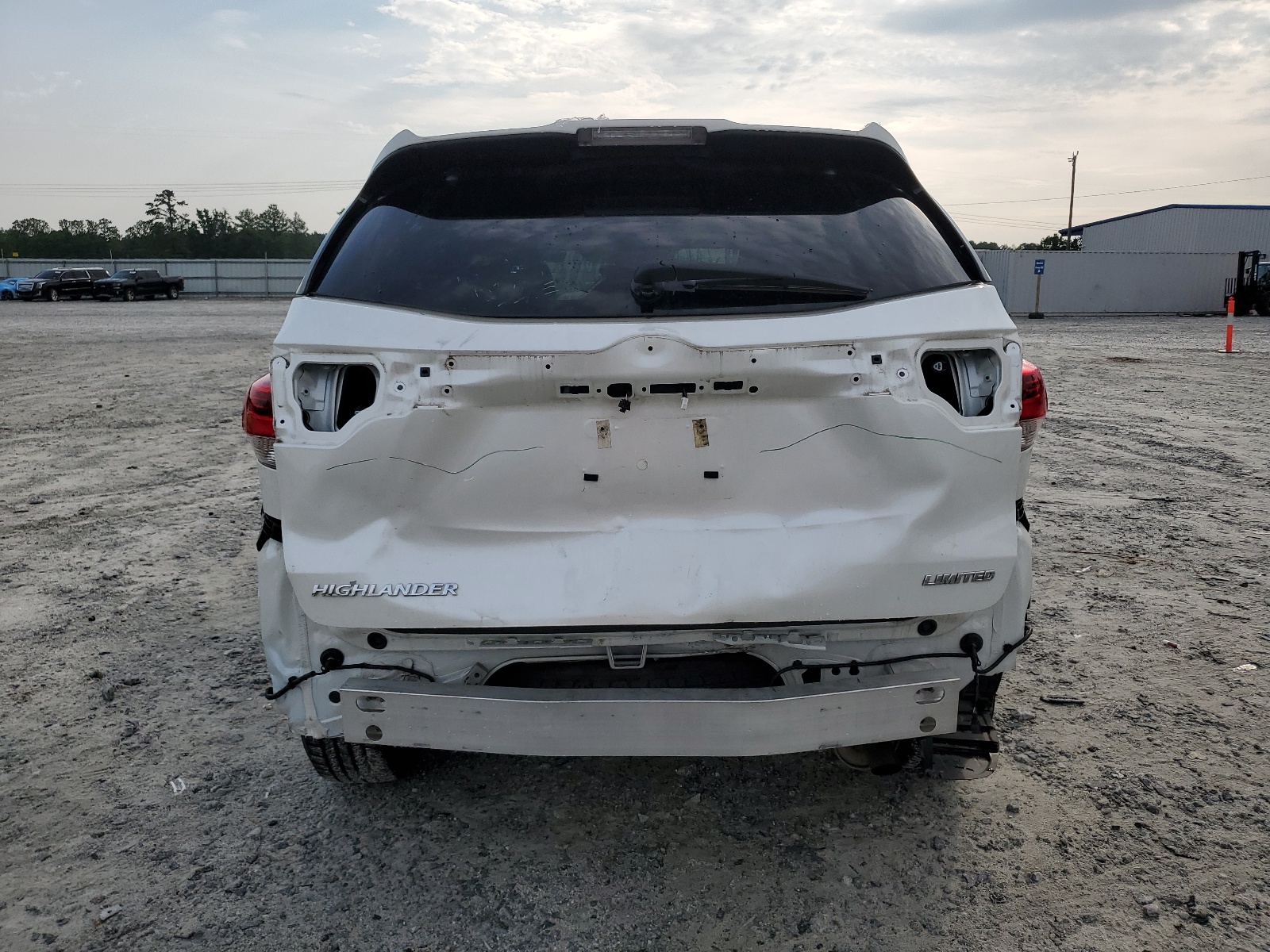 5TDYZRFH1JS284506 2018 Toyota Highlander Limited