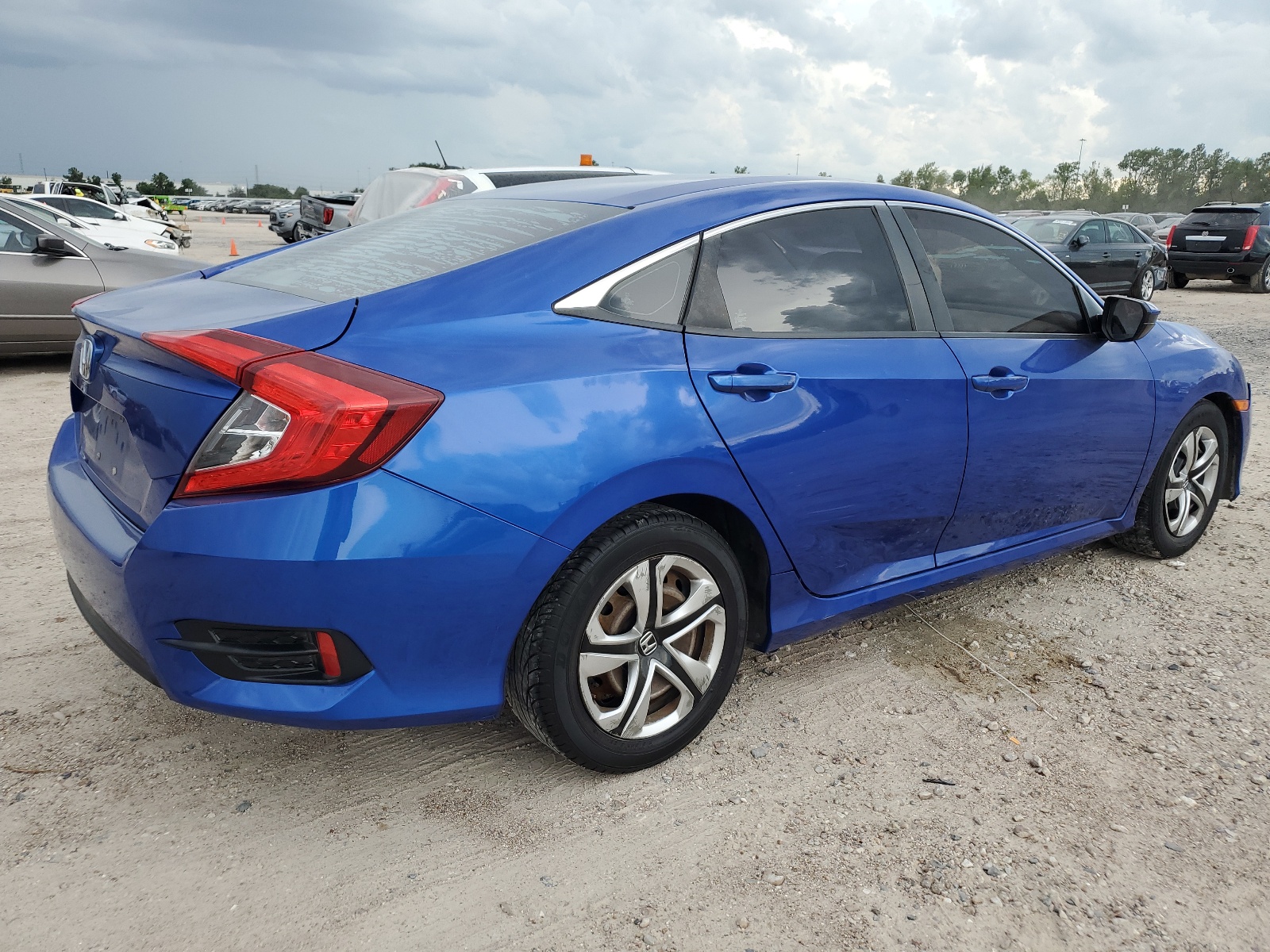 2017 Honda Civic Lx vin: 19XFC2F50HE012491