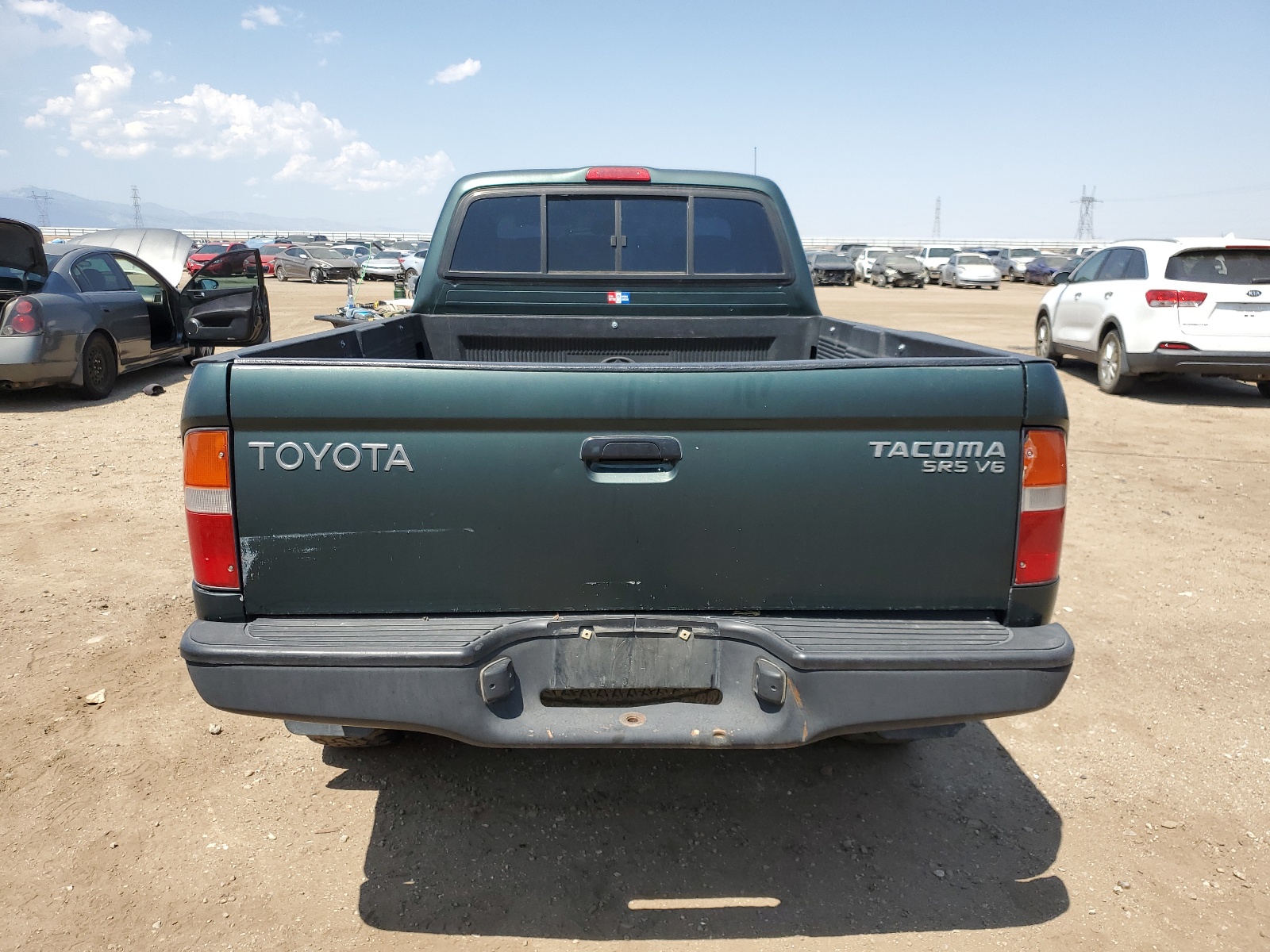 5TEWN72N2YZ693100 2000 Toyota Tacoma Xtracab