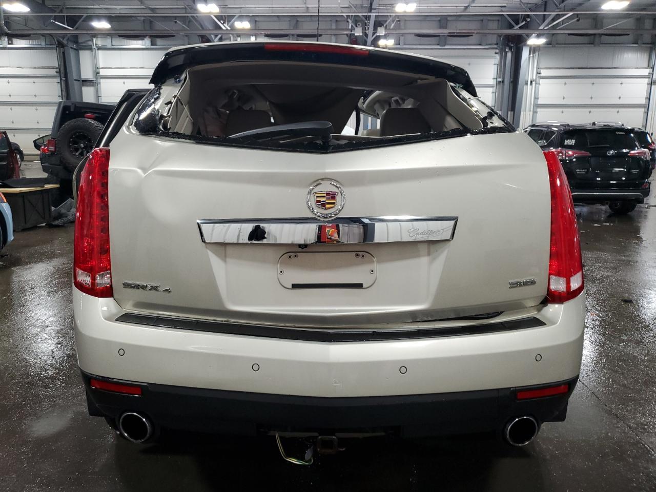 2015 Cadillac Srx Performance Collection VIN: 3GYFNFE3XFS555163 Lot: 64554504