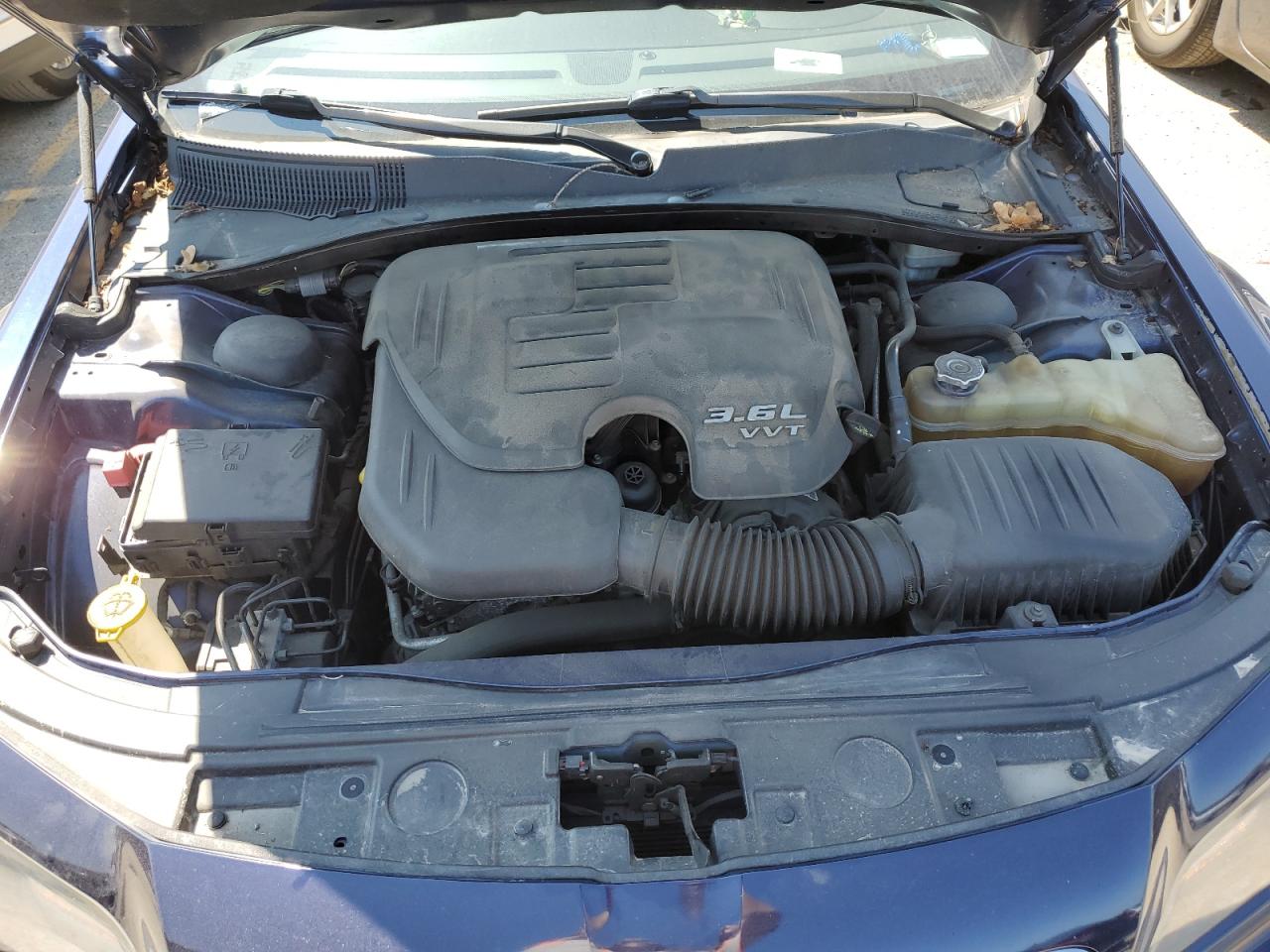 2014 Chrysler 300 S VIN: 2C3CCAGG2EH229252 Lot: 64576564