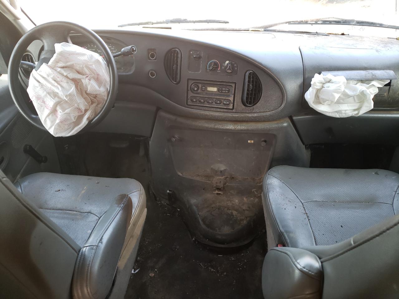 2005 Ford Econoline E350 Super Duty Cutaway Van VIN: 1FDWE35L65HA55640 Lot: 60382254