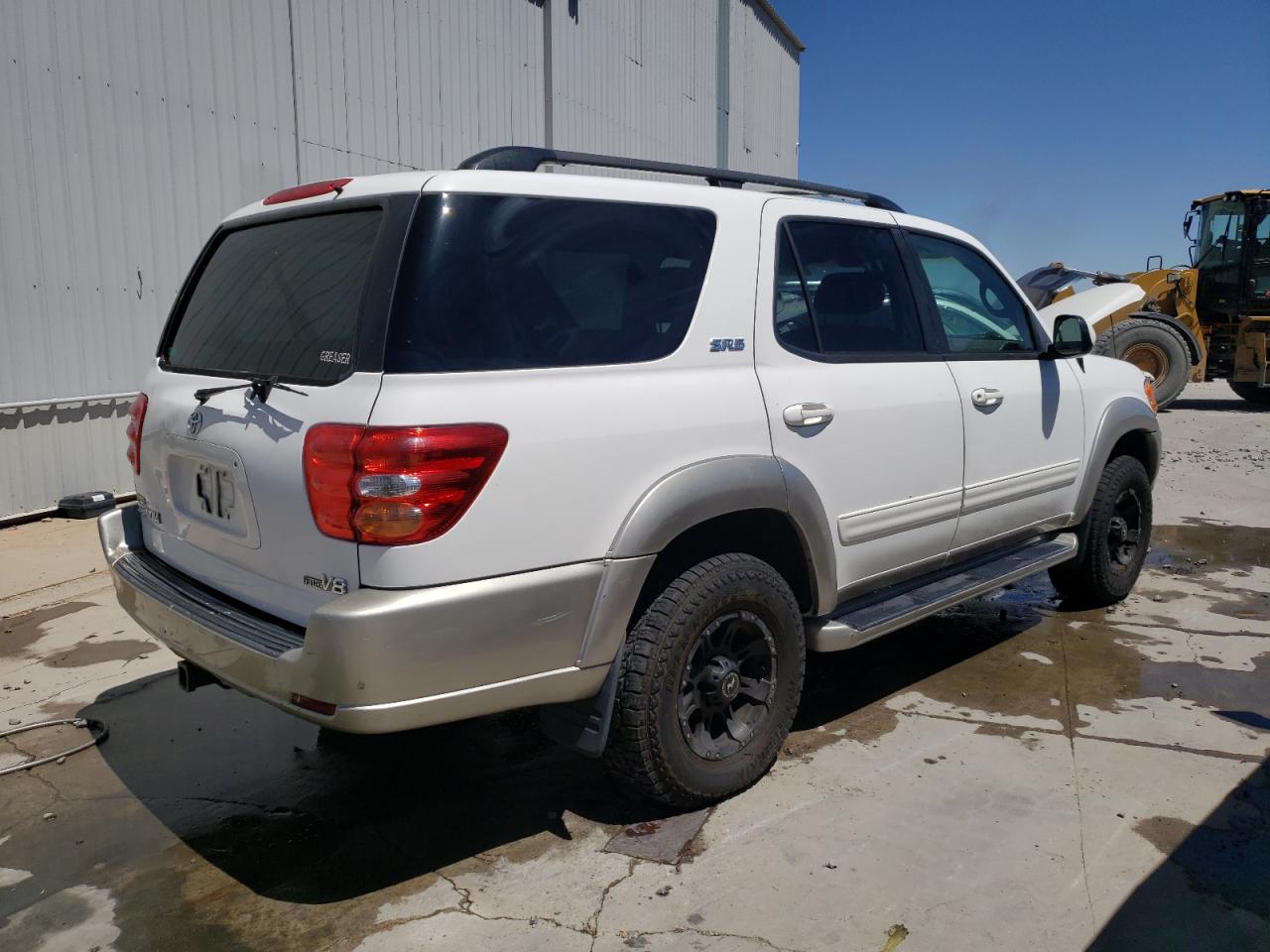 2002 Toyota Sequoia Sr5 VIN: 5TDZT34A02S135949 Lot: 61675834