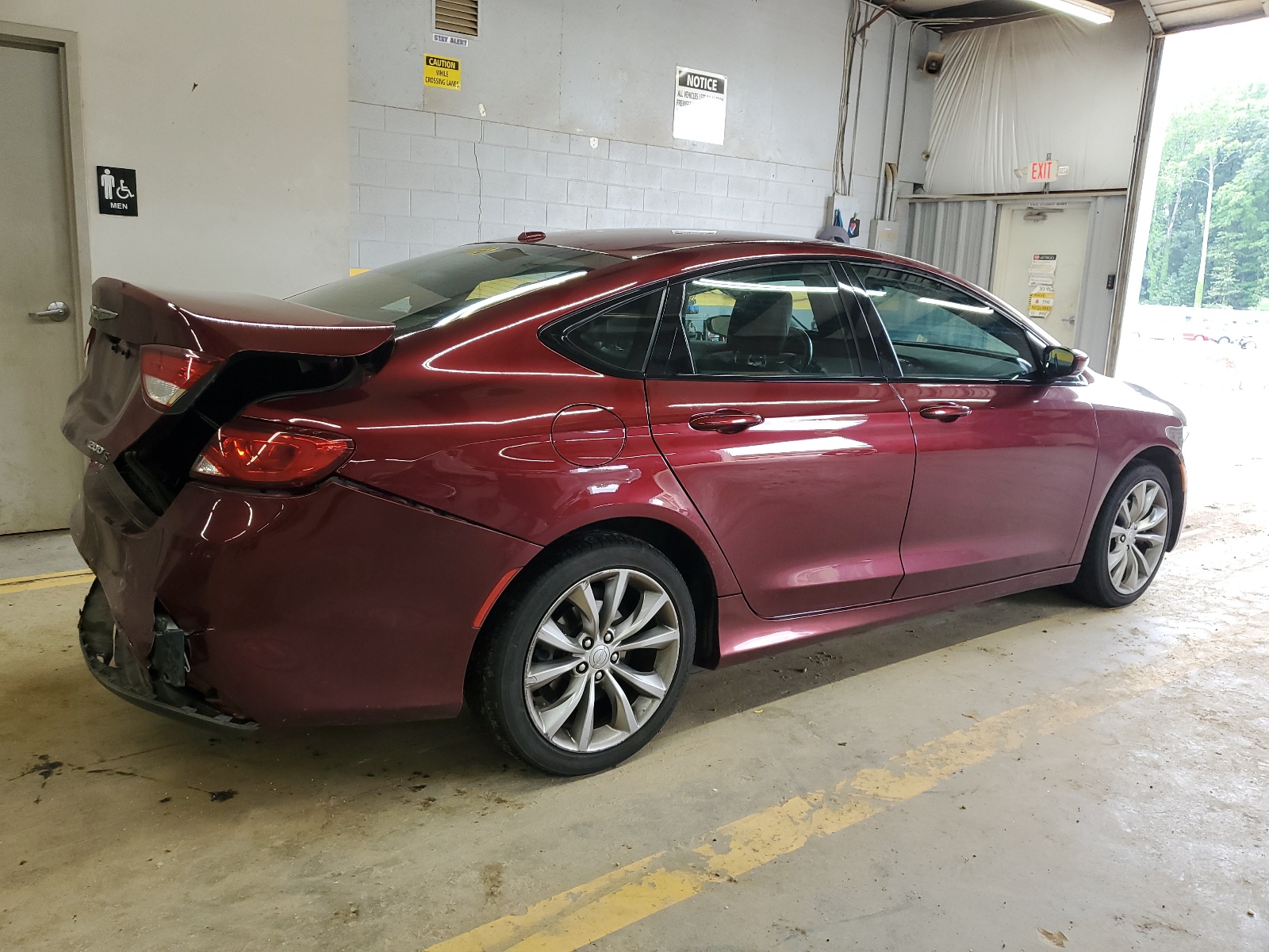 2016 Chrysler 200 S vin: 1C3CCCBB9GN142255