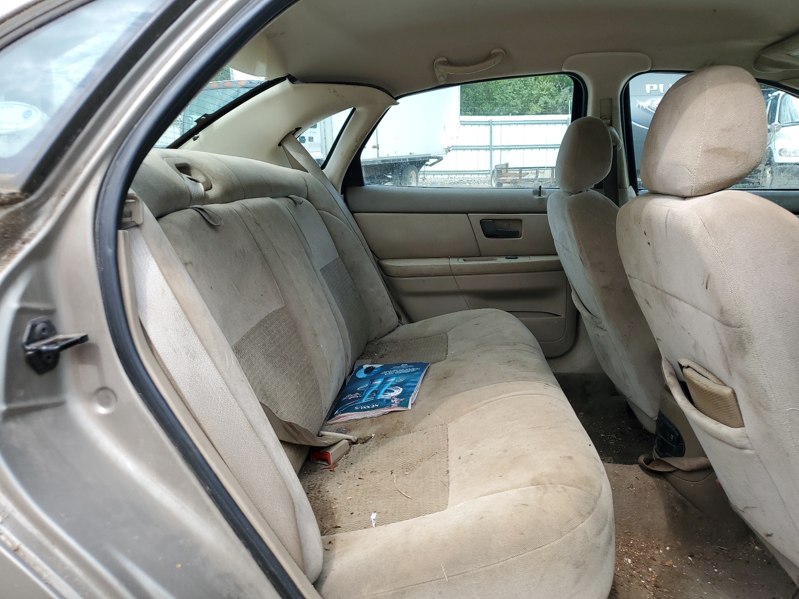 1FAFP55U24G127477 2004 Ford Taurus Ses