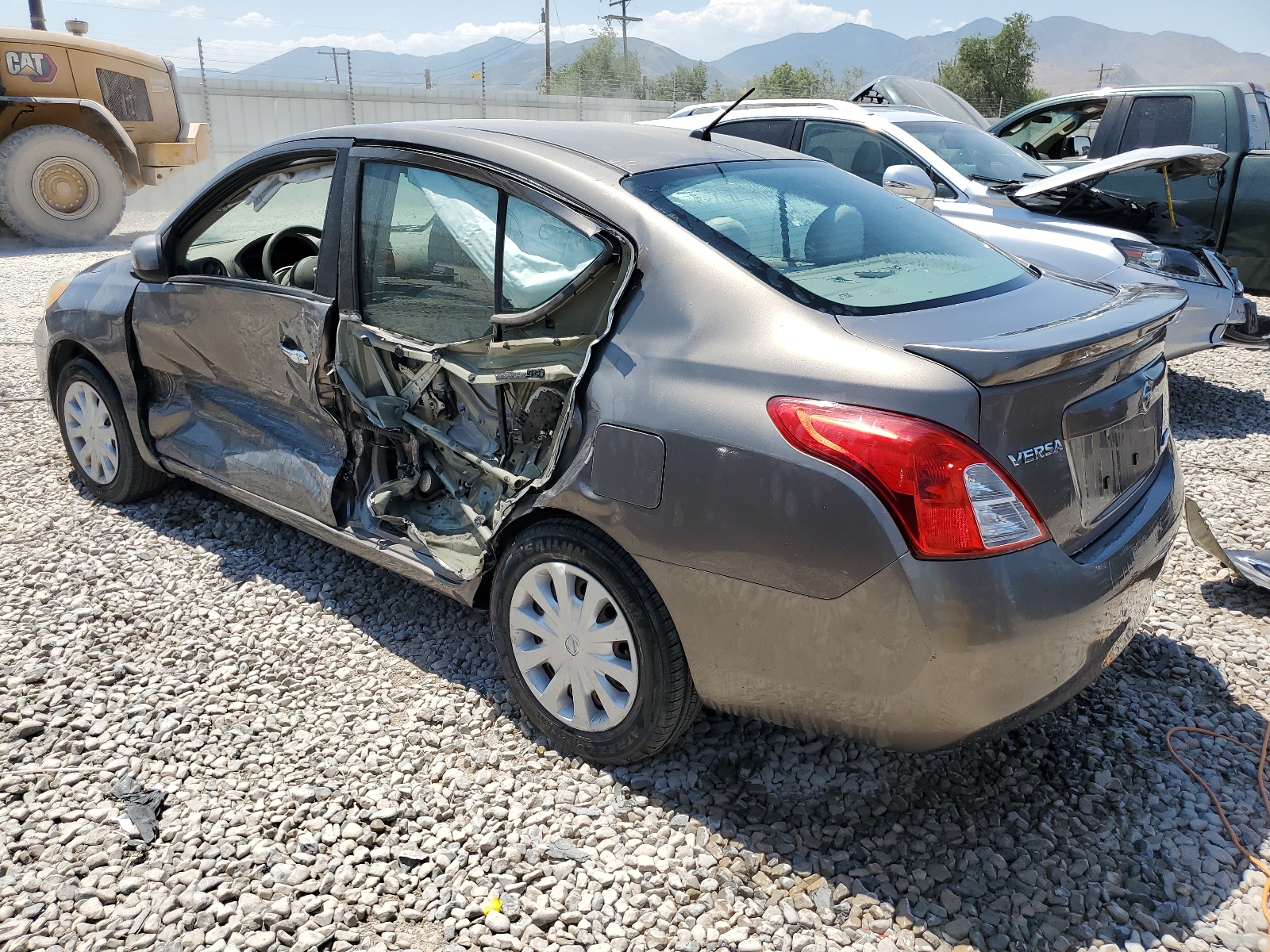 2013 Nissan Versa S vin: 3N1CN7AP0DL874296